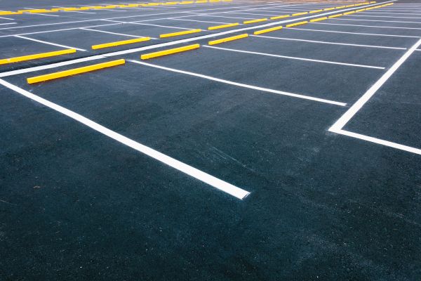 Asphalt Parking Lot Sealing in Petersburg