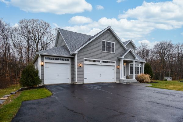 Driveway Sealing in Petersburg