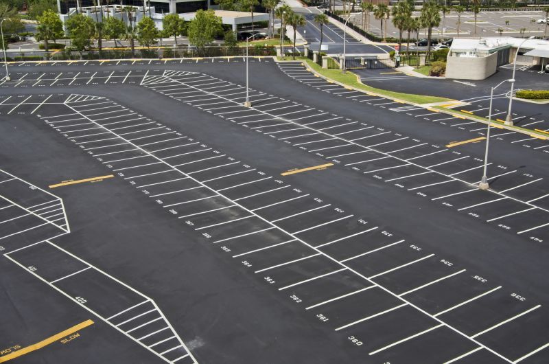 Asphalt Parking Lot Sealing